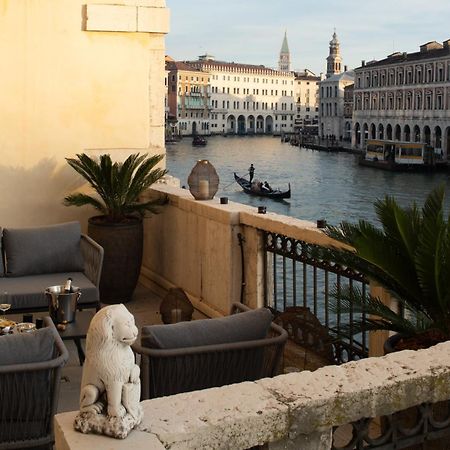 Grand Canal Luxury Apartment With Terrace R&R Венеція Екстер'єр фото
