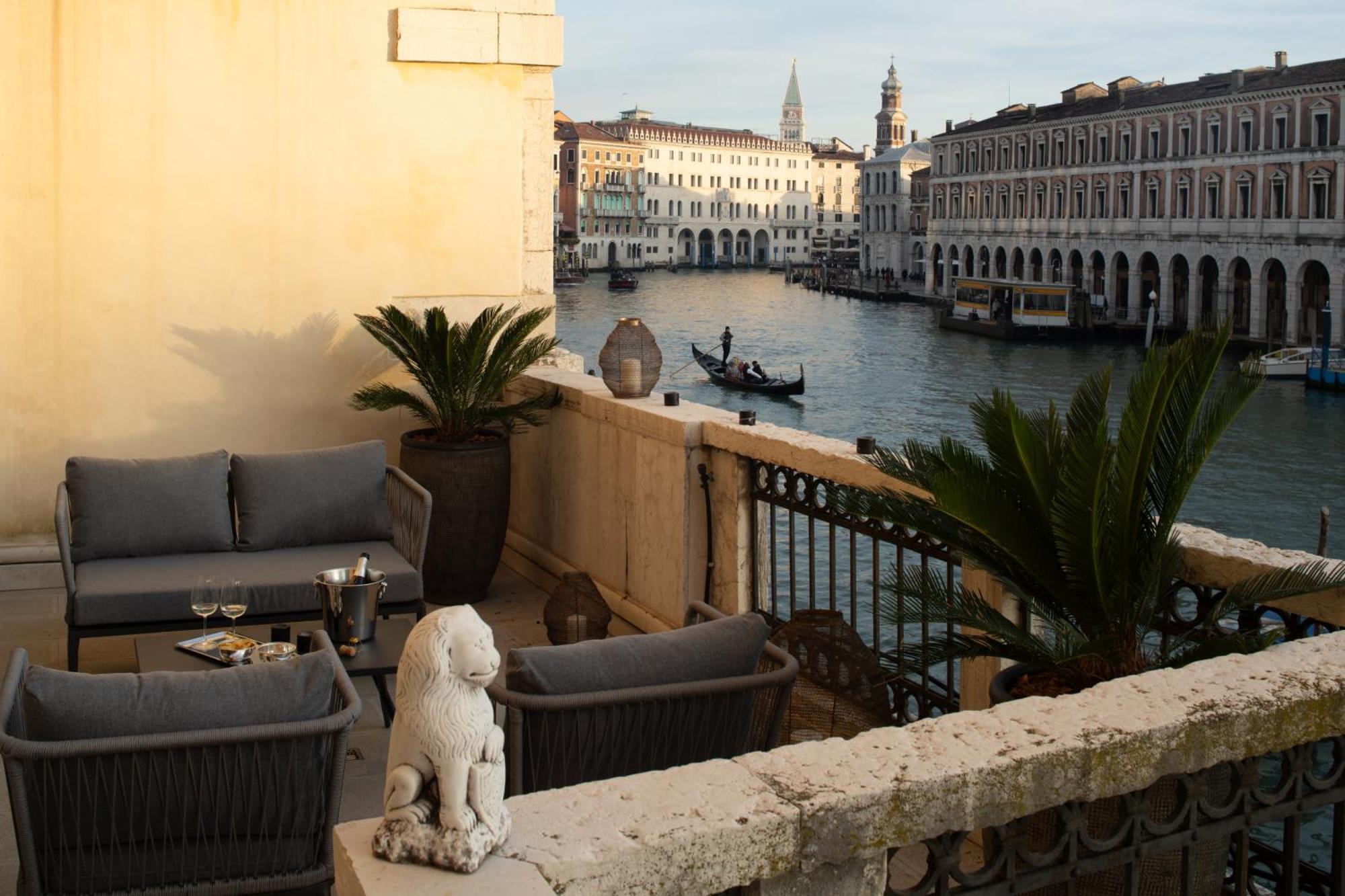 Grand Canal Luxury Apartment With Terrace R&R Венеція Екстер'єр фото