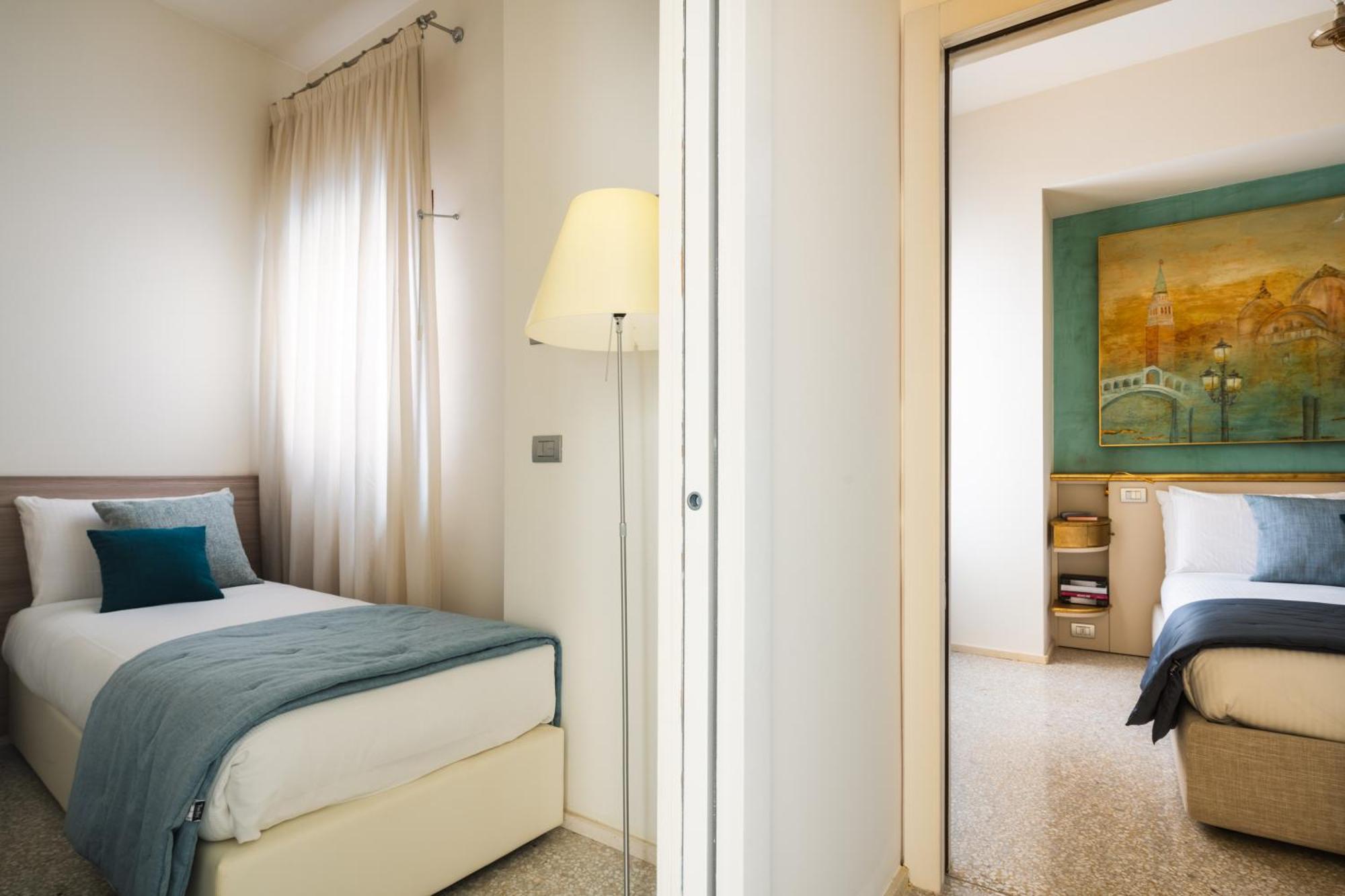 Grand Canal Luxury Apartment With Terrace R&R Венеція Екстер'єр фото
